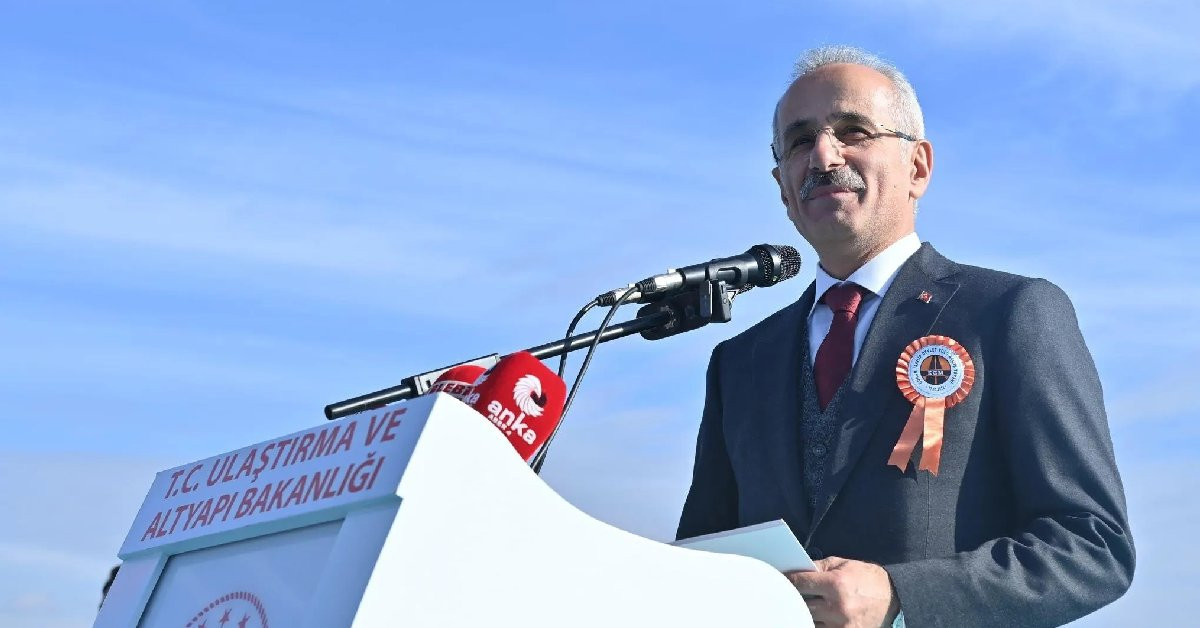 Bakan Uraloğlu resmen duyurdu: 200 milyar dolar yatırım yapacağız