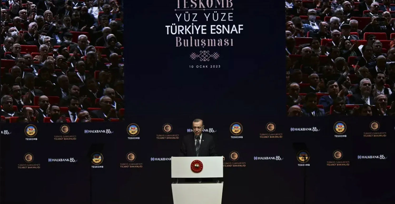 Başkan Erdoğan yüz yüze, ''Yüz Yüze Türkiye Esnaf Buluşması'' programında önemli açıklamalarda bulundu.