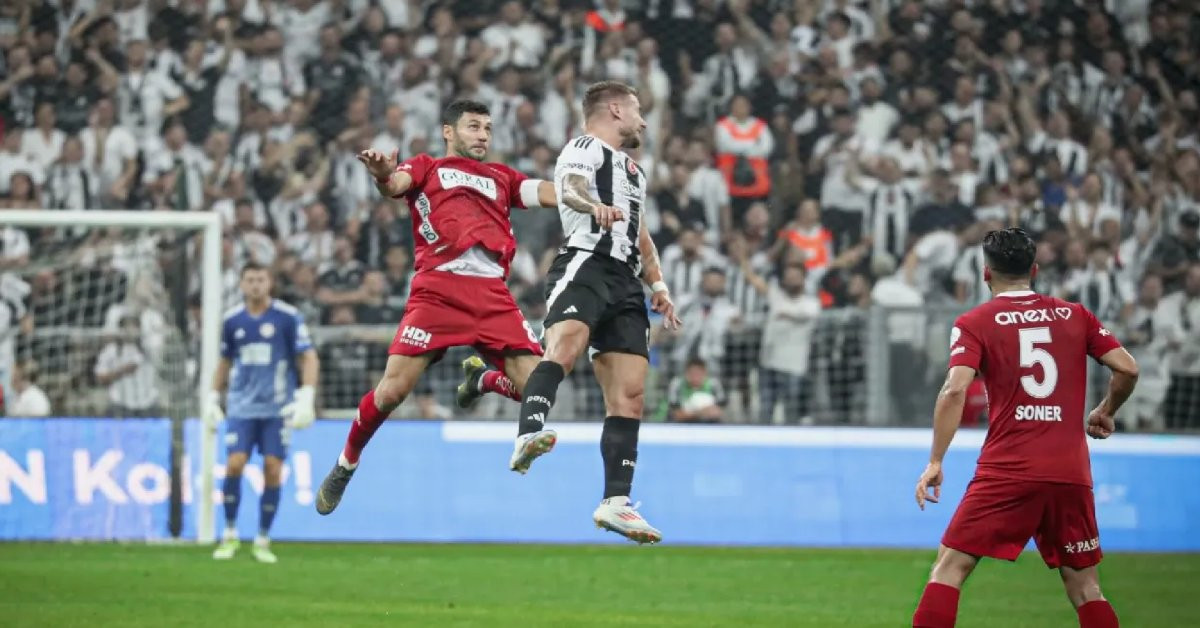 Beşiktaş, gol düellosunda galip geldi: Yeni transferler yine şov yaptı