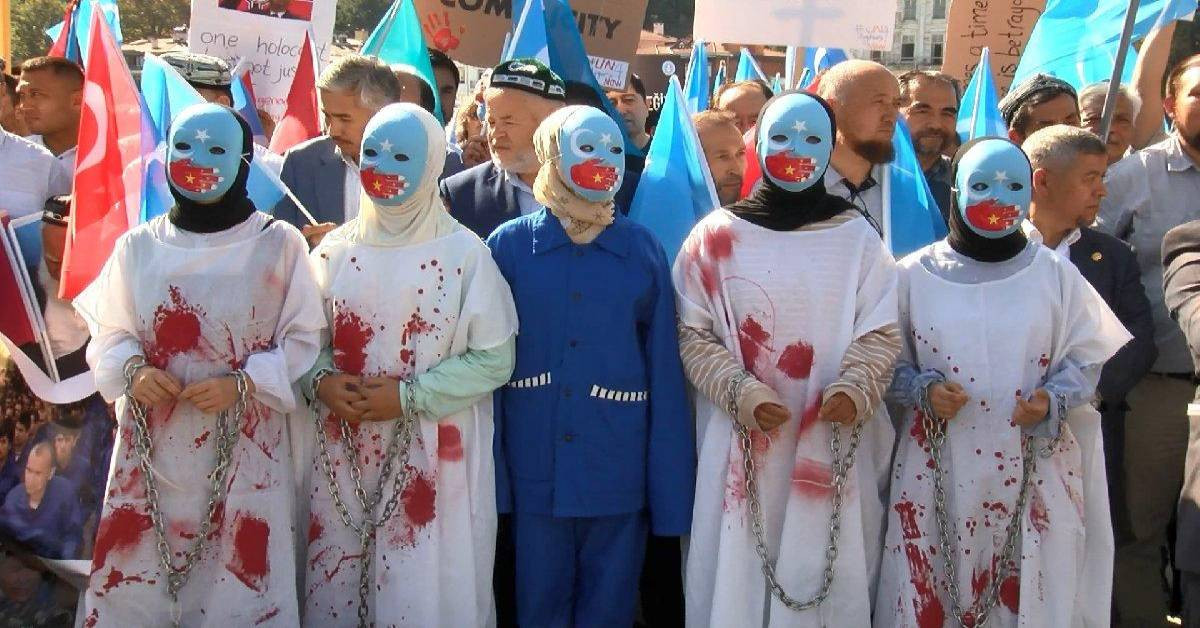 Çin'e Uygur çağrısı