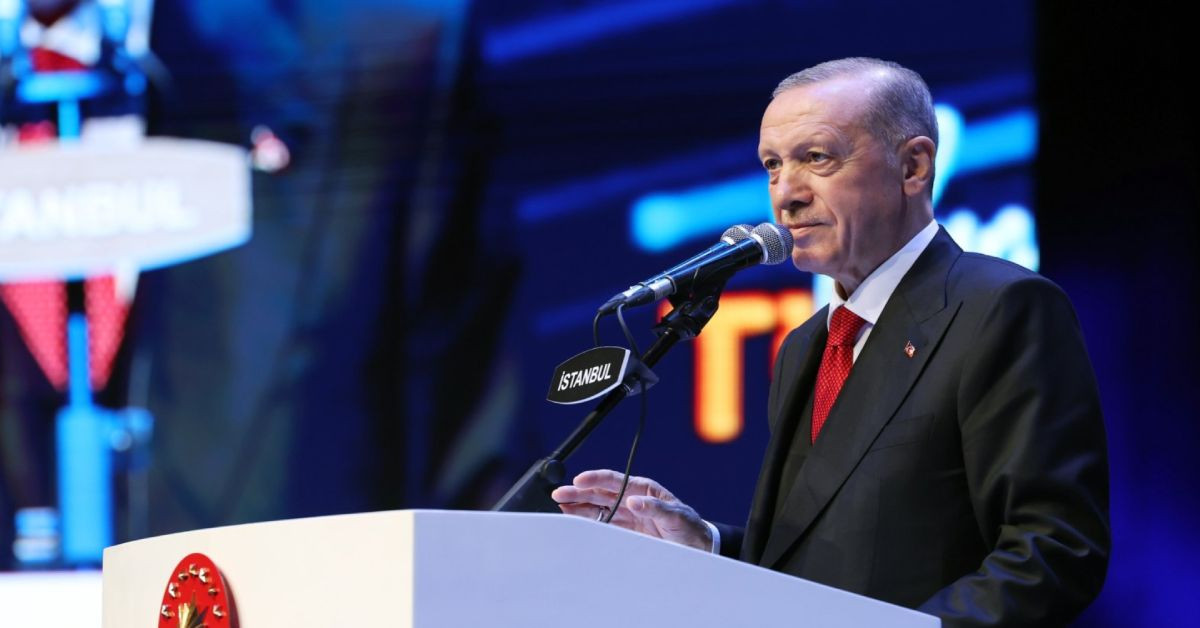 Cumhurbaşkanı Erdoğan’dan karnesini alan öğrencilere mesaj: ‘’Keyifli ve güzel bir yaz tatili diliyorum’’