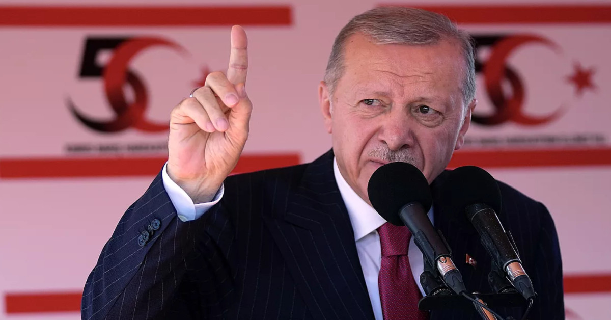 Cumhurbaşkanı Erdoğan’dan Yunanistan’a gözdağı: Kıbrıs’a deniz üssü yaparız