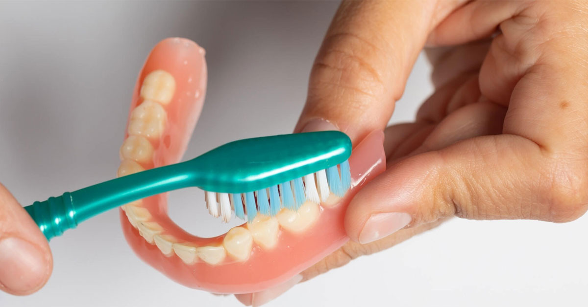 Diş temizliği nasıl yapılmalı