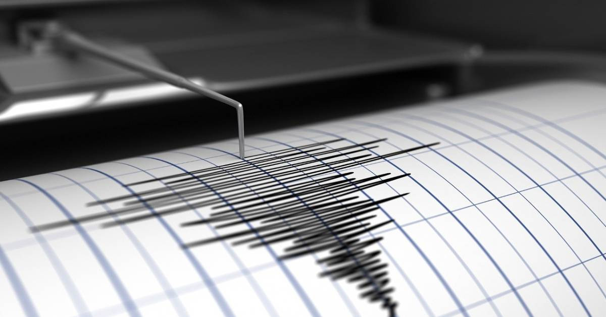 Ege Denizi Deprem Son Dakika