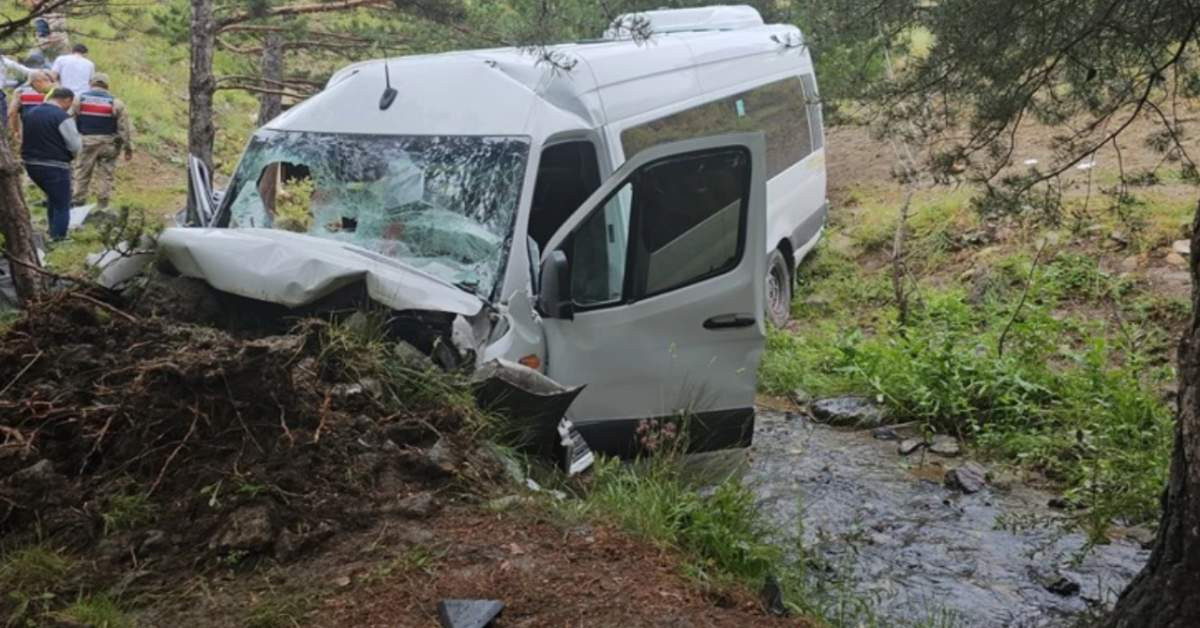 Erzincan Minibüs Kaza