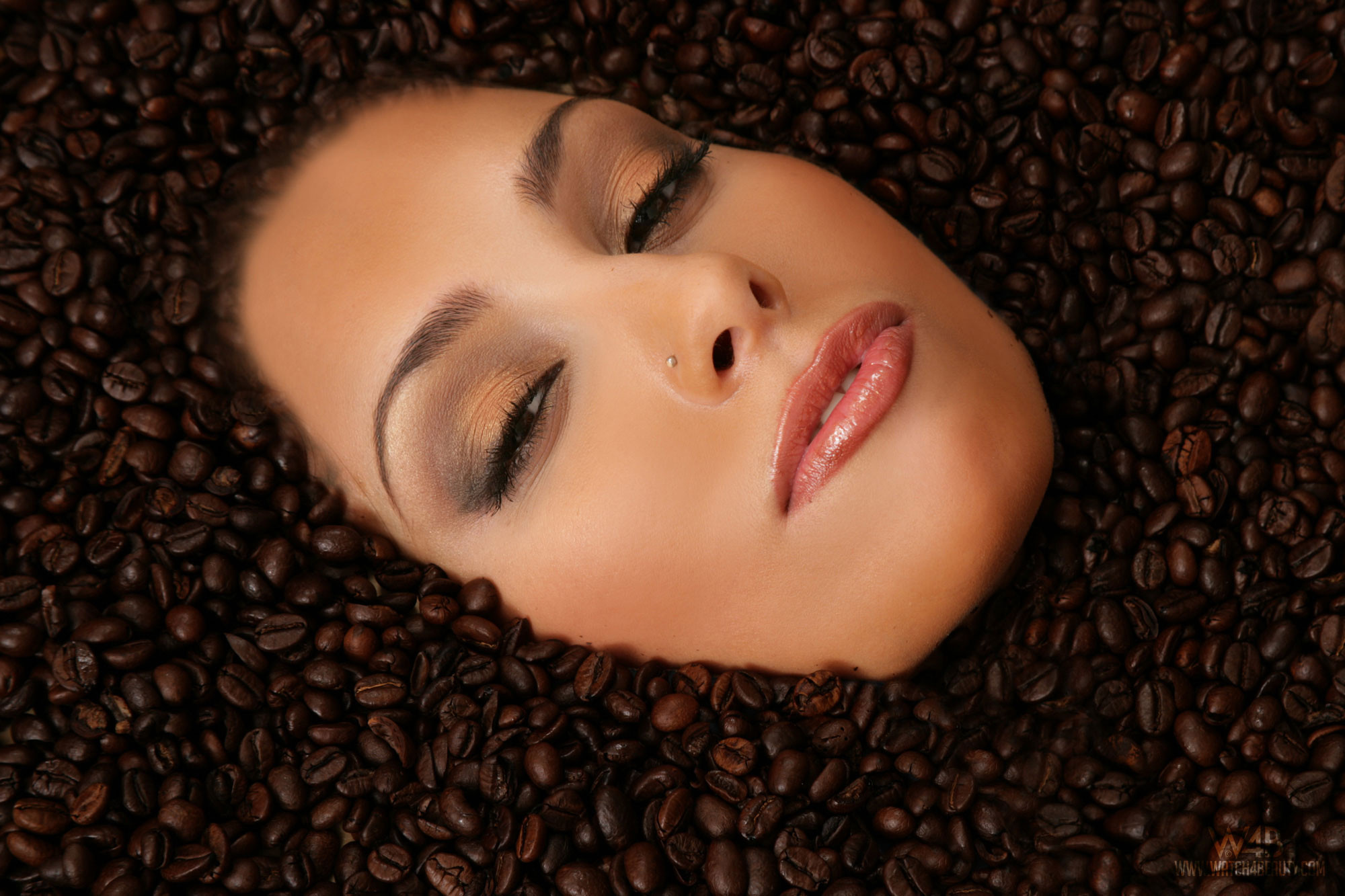 kahve telvesinin cilde faydaları