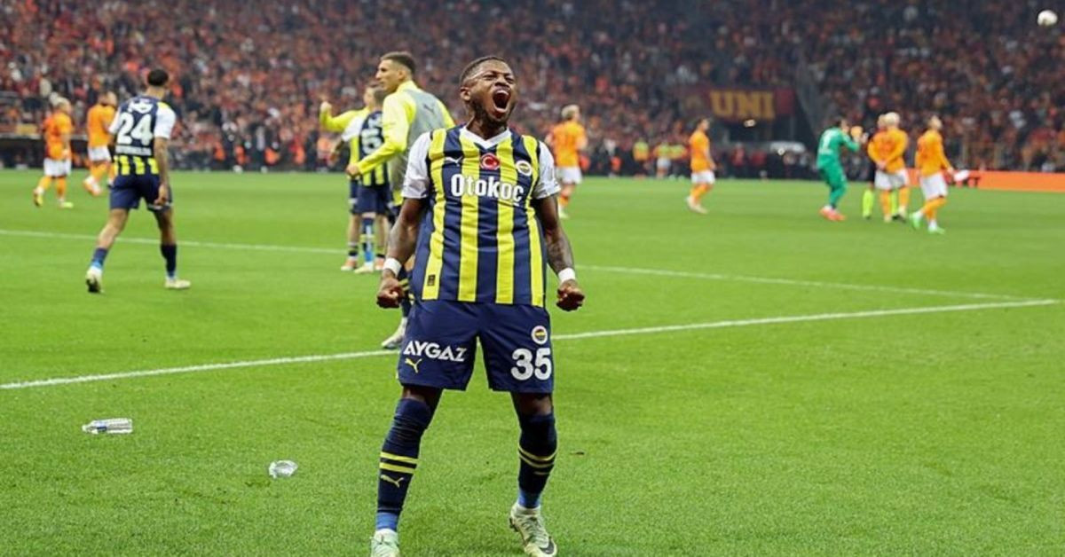 Fenerbahçe taraftarı geleceğini merak ediyordu: Fred’den transfer iddialarına son nokta