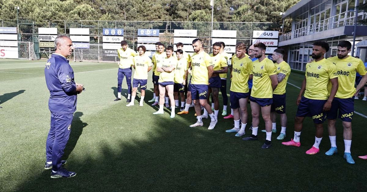 Fenerbahçe’de şampiyonluk hayali suya düşüyor: İsmail Kartal ile oyuncular arasındaki bağ koptu