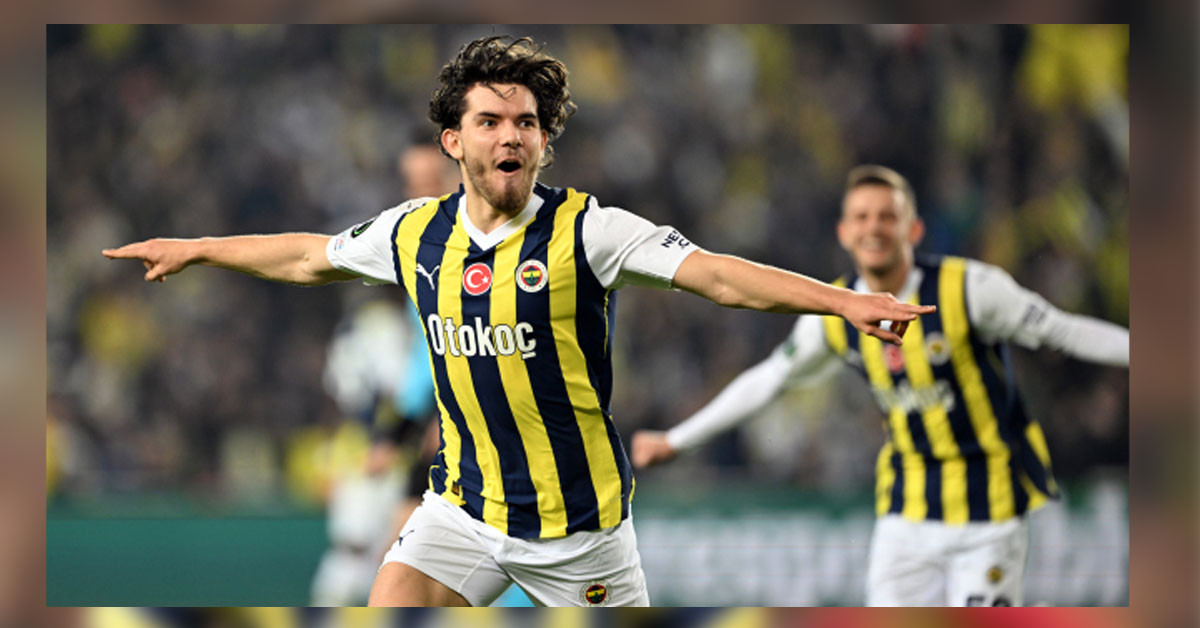 Fenerbahçeli ünlü yıldız Ferdi Kadıoğlu sezon sonu takımından ayrılacağı öğrenildi. Transferinden ise rekor gelir bekleniyor. Milli futbolcunun talipleri ise her geçen gün artıyor.