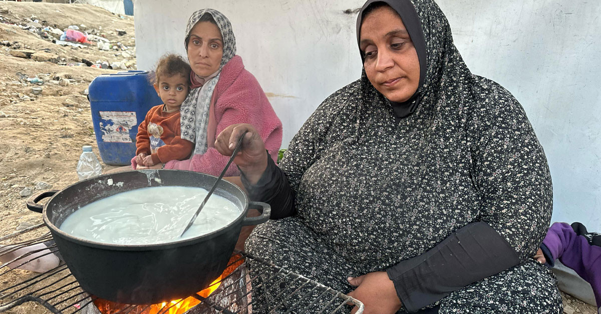 Filistinli aileler çadırlarda kalıyorlar