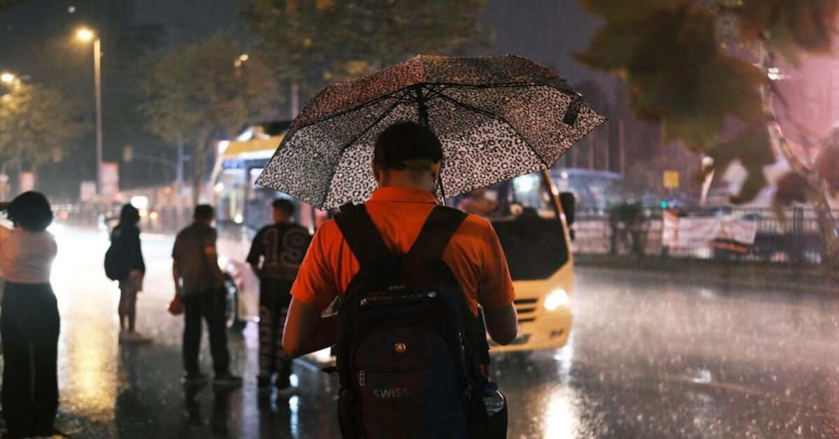 Gök gürültülü sağanak yağış geliyor: Meteoroloji’den 15 kente uyarı