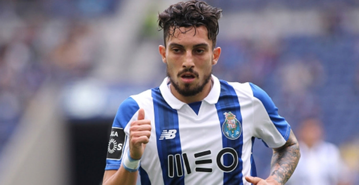 Gündemdeki oyuncu Alex Telles