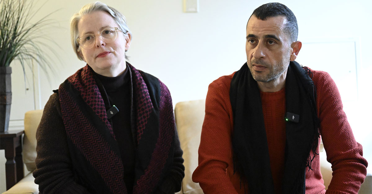 Hisham Awartani'nin Amerikalı annesi Elizabeth Price ve Filistinli babası Ali Awartani,