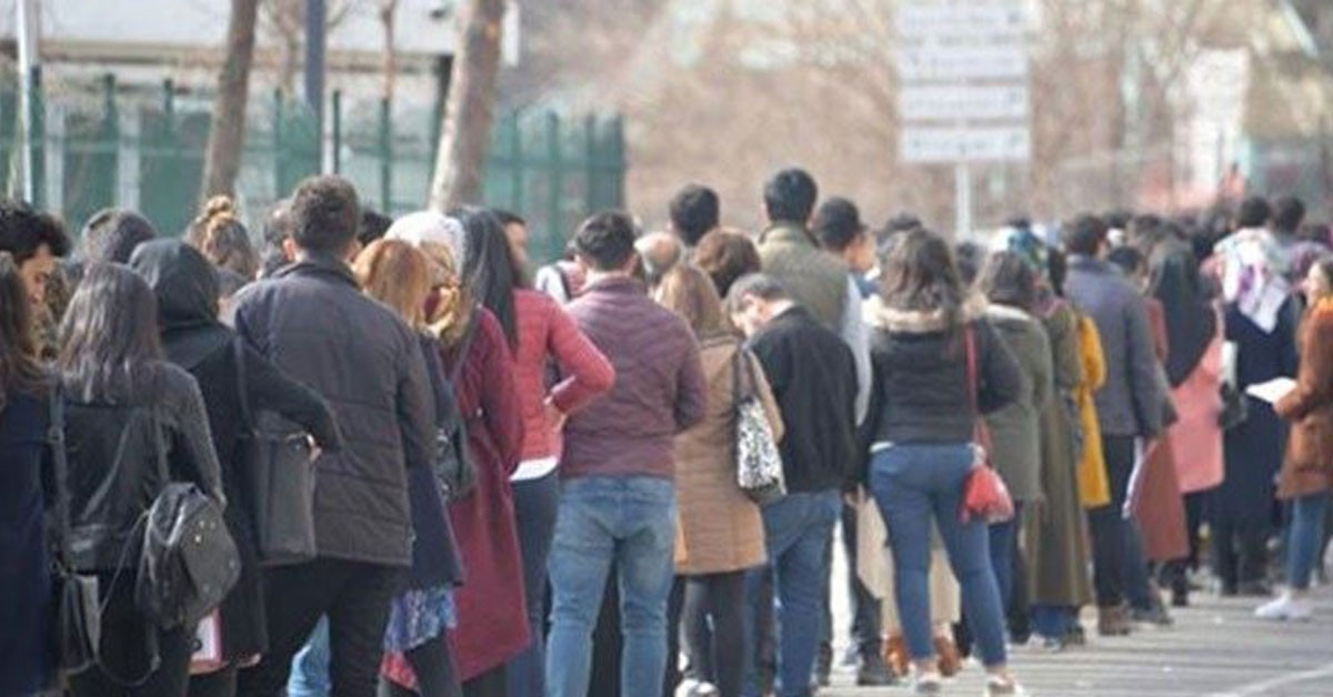 İŞKUR'dan işsizleri sevindirecek haber:100 bin eleman açığı sebebiyle alım yapılıyor!