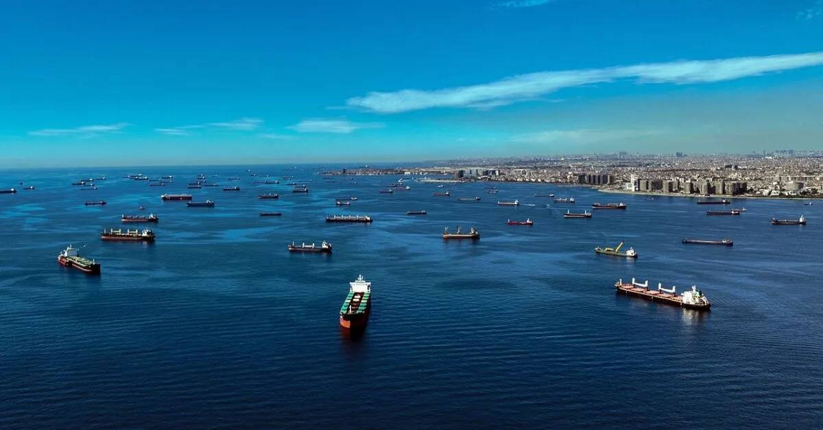İstanbul Boğazı Gemi Kuyruğu