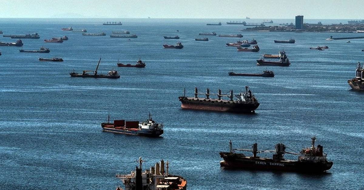 İstanbul Boğazı Petrol Gemileri