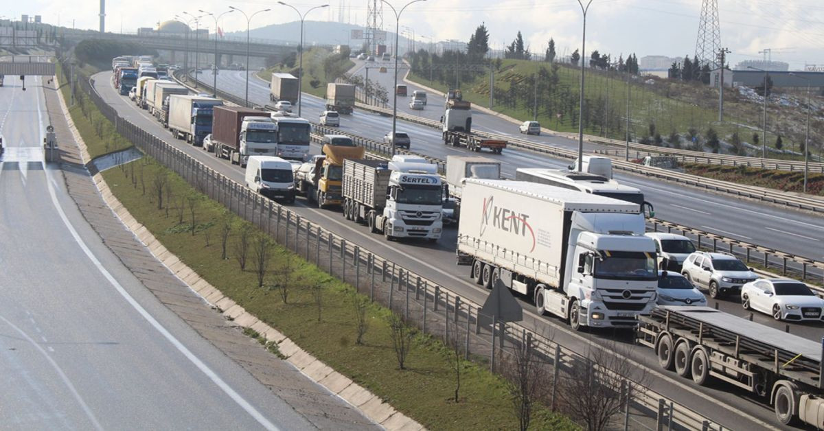 İstanbul Valiliği açıkladı: Trafiğe bayram düzenlemesi