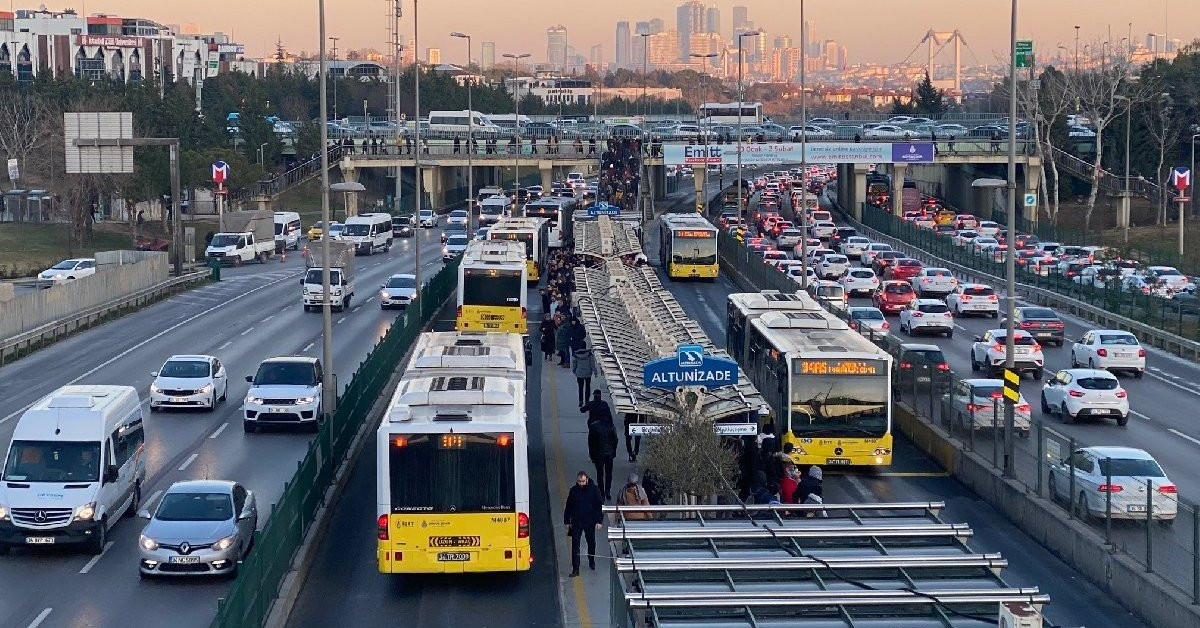 İstanbul’da 30 Ağustos kararı: Toplu taşıma ücretsiz olacak