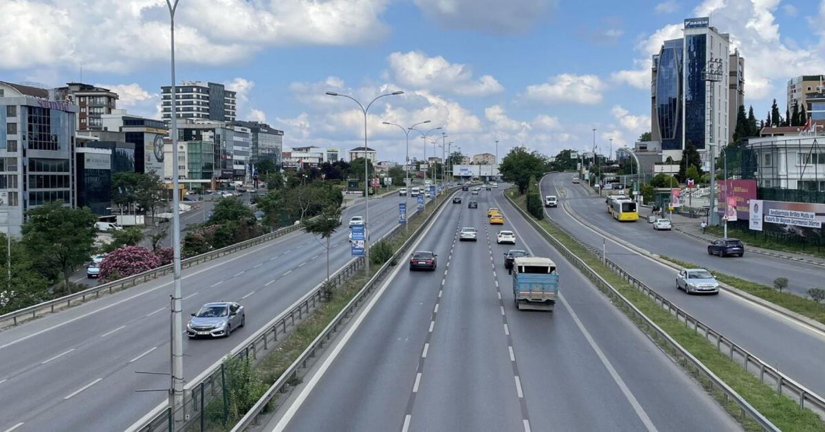 İstanbul’da seçim sessizliği: Trafik yoğunluğu dip seviyelerde