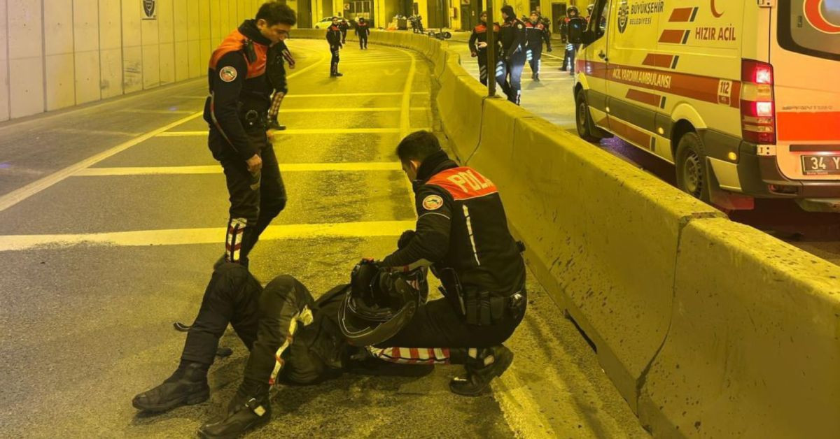 İstanbul’da yürek yakan kaza: 1 polis şehit oldu, 1 polis yaralandı