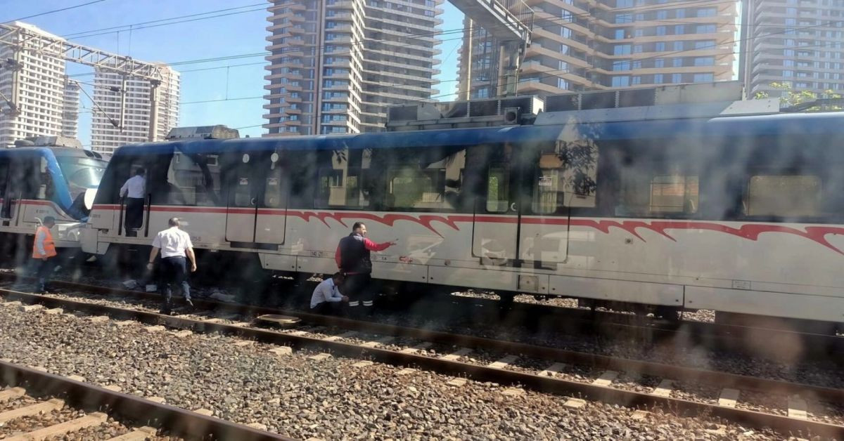 İzmir’de korku dolu anlar: Seyir halindeki İZBAN raydan çıktı