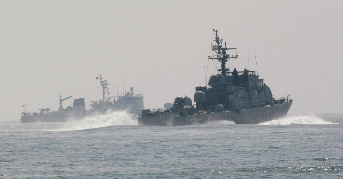 Kuzey Kore gemileri yaktı: Gerginlik zirveye çıktı