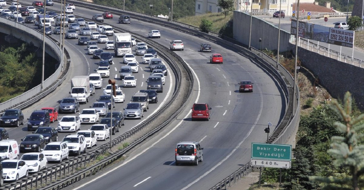 Milyonlarca araç için yeni dönem başlıyor: 1 Ocak’tan itibaren yürürlüğe girecek