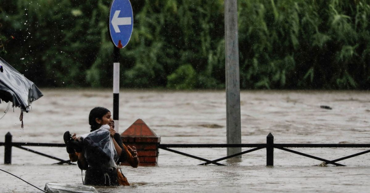 Muson yağmurları can aldı: 47 kişi hayatını kaybetti