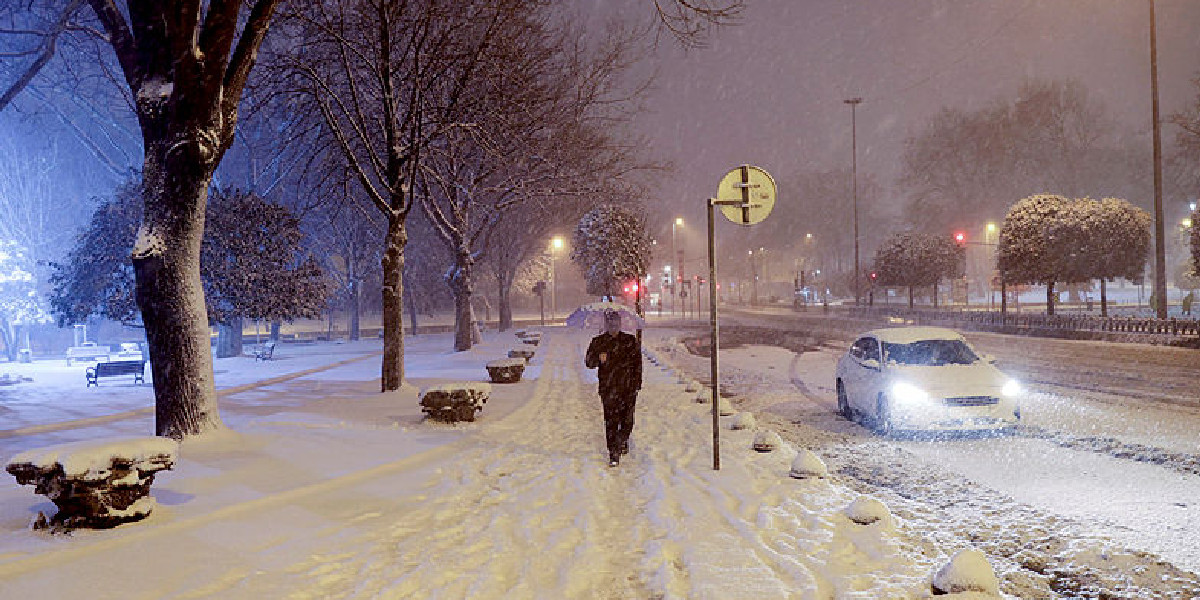 İstanbul'da kar etkili olmaya devam ediyor