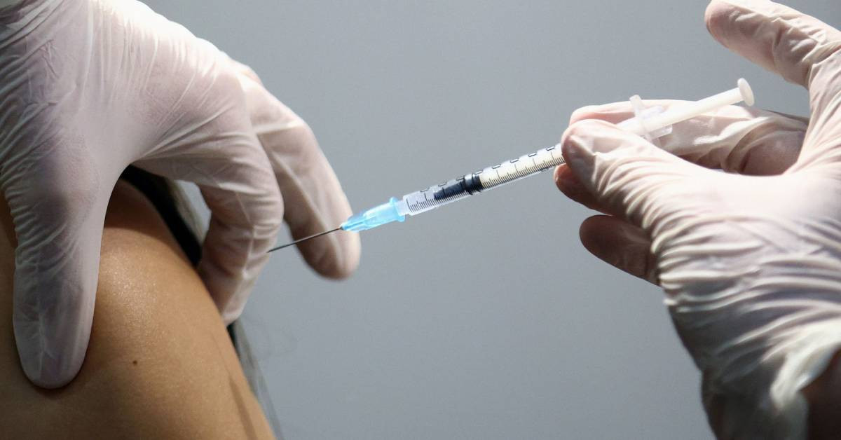 Sağlık Bakanı Koca Yerli Aşı