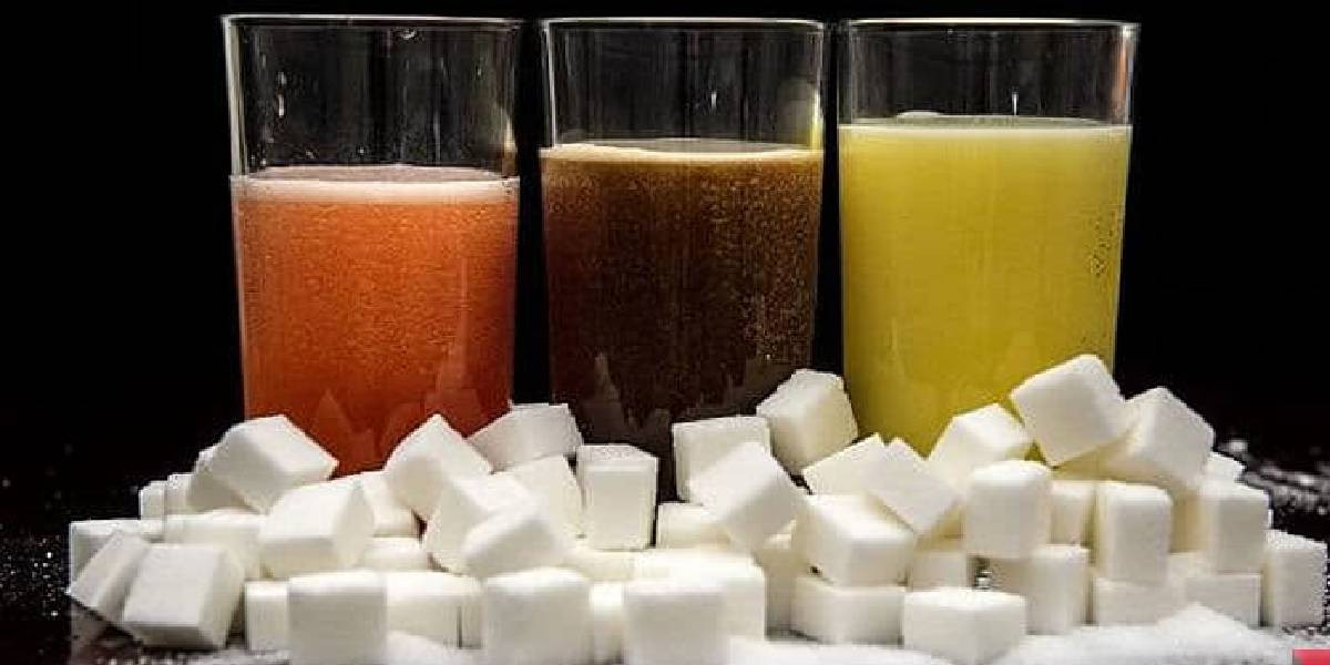 Şekerli İçecek Tüketmek