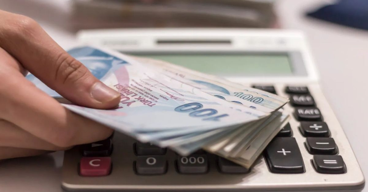 SGK o kişiler için harekete geçti: Eşe dosta sigorta yapanlara cezai yaptırım geliyor