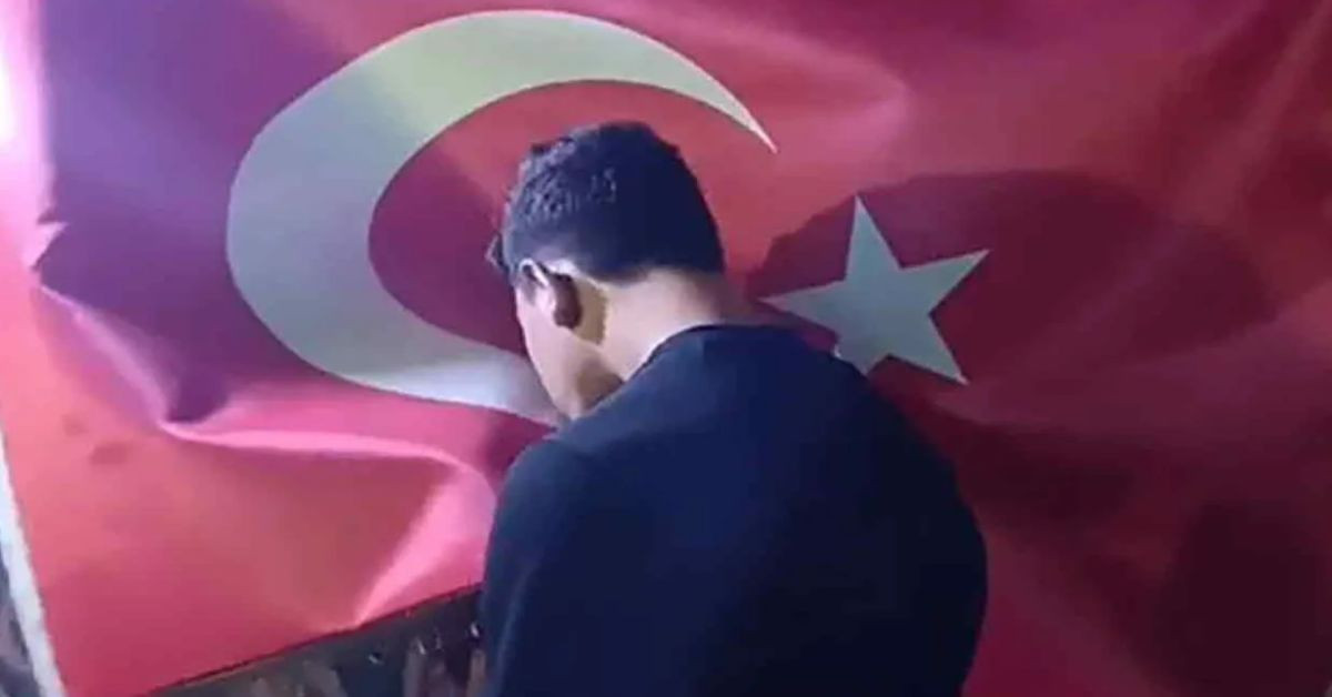 Suriye’de Türk bayrağına zarar vermişti: Yakalanınca özür diledi