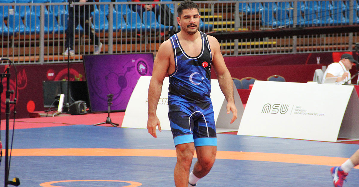 Taha Akgül yine Avrupa şampiyonu oldu.