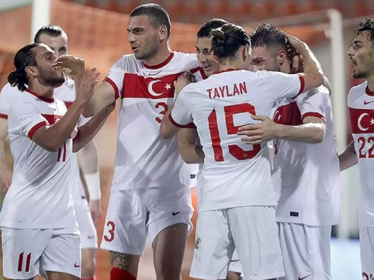Türkiye - Portekiz A Milli takımda ilk 11'de kimler var, aday kadrosunda kimler var?