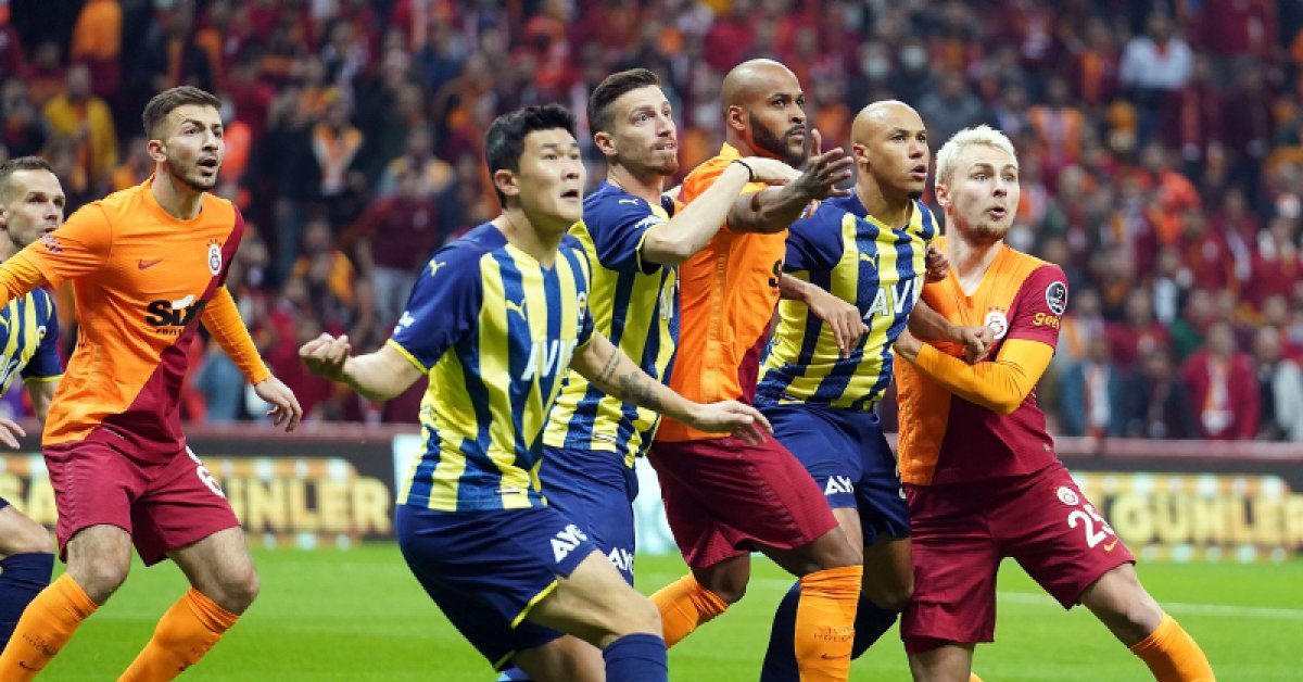 Ünlü yorumcu Fenerbahçe - Galatasaray derbisi hakkında konuştu.