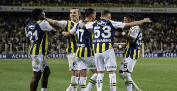 Bayer Leverkusen Fenerbahçe’nin iki yıldızı için geliyor: Toplam 40 milyon euro bekleniyor