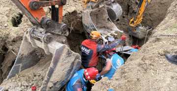 Çanakkale’de toprak kayması: 2 işçi hayatını kaybetti, 1 işçi yaralandı