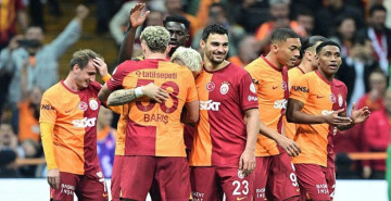 Galatasaray Sivasspor maçında tartışılan penaltı pozisyonu: Eski hakemler son noktayı koydu