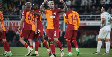 Mauro Icardi saymaya devam ediyor: Gözü Fenerbahçe efsanesinin rekorunda