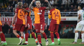 Mauro Icardi saymaya devam ediyor: Gözü Fenerbahçe efsanesinin rekorunda