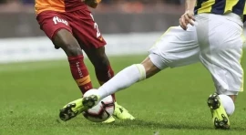 Süper Lig'de zirve kapışması: Galatasaray ve Fenerbahçe arasında nefes kesici rekabet!