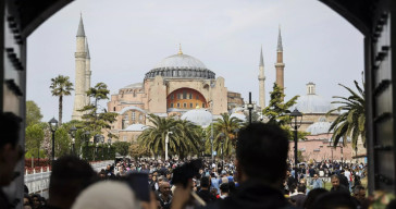 İstanbul’a milyonlarca turist geldi: Tüm zamanların rekoru kırıldı