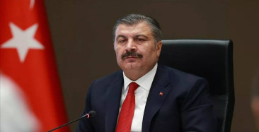 Bakan Koca’dan Eris varyantı açıklaması: Her geçen gün doğaya yeniliyor