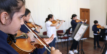 Edirne’deki gençlerin uğrak yeri: Müzik Akademisi!