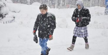 Eğitime kar engeli: Şırnak’ın iki ilçesinde eğitime bir gün ara verildi!