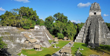Gizemini esrarengiz bir şekilde koruyan Tikal Antik Kenti!