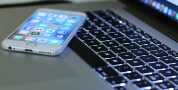 Öğrencilerin beklediği haber Resmi Gazete’de yayımlandı: Vergisiz telefon ve bilgisayar desteği detayları belli oldu