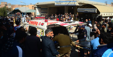 Pakistan’da bombalı saldırı: 3’ü çocuk 6 sivil yaralandı