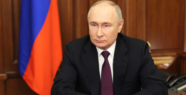 Rusya'da demokrasi rekoru kırıldı: Putin aldığı oyla dudak uçuklattı